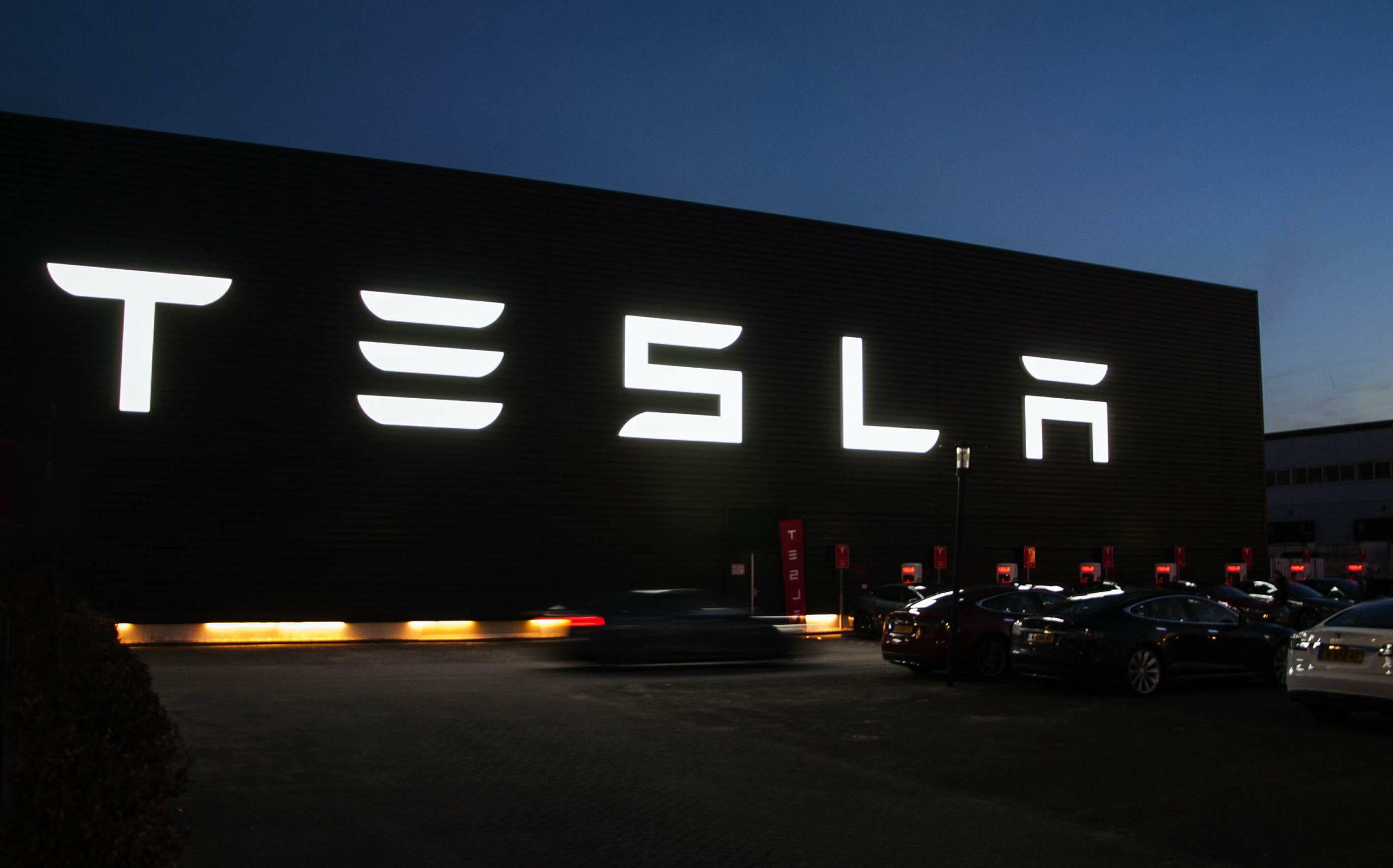 Brand Personality: marchio Tesla